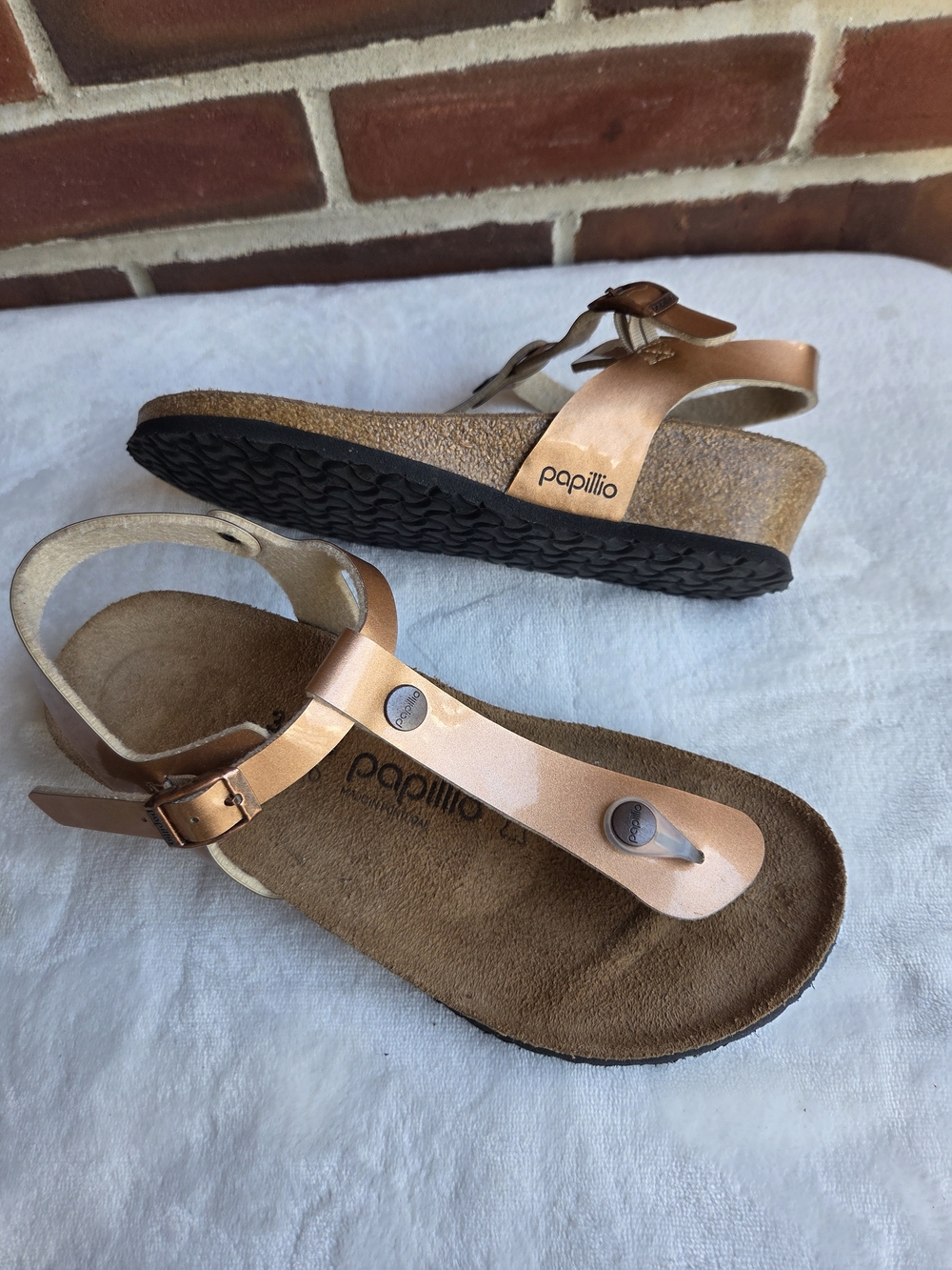 Papillio Birkenstock Copper Metallic T Strap Sandals EU 38 Regular